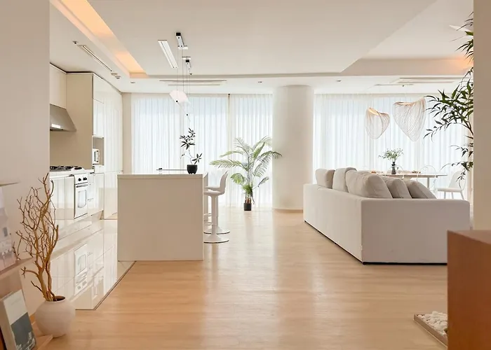 Coex Luxury 3br In Gangnam Bongeunsa Station 1 Sec Apartment Seoul
