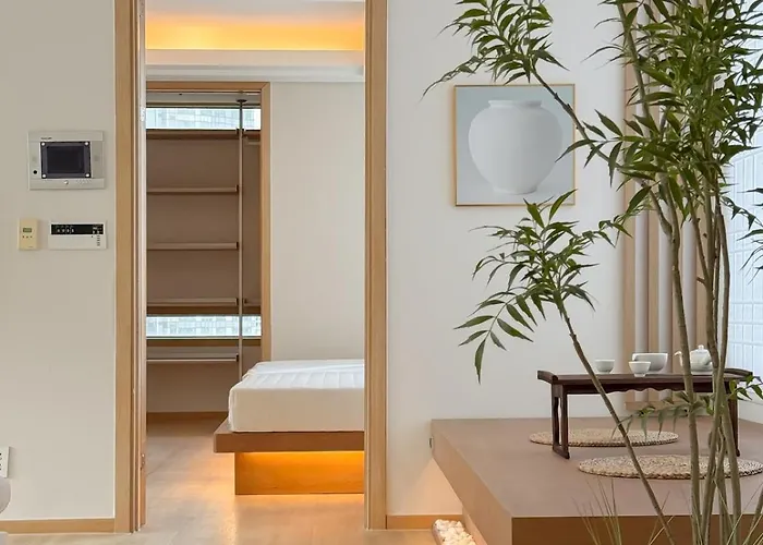 Coex Luxury 3br In Gangnam Bongeunsa Station 1 Sec Apartment *